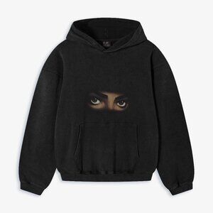 Mysterious Eyes Themed Hoodie Size M